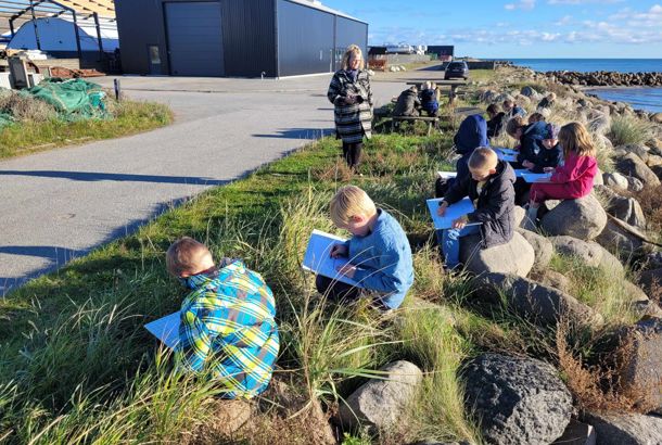 Kultegninger af en fantasiverden i bunker af fiskenet