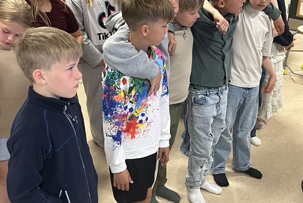 4.A Sydmors Skole "Hvis jeg var en superhelt" til Kulturmødet 2025. Foto af Tove Thøgersen