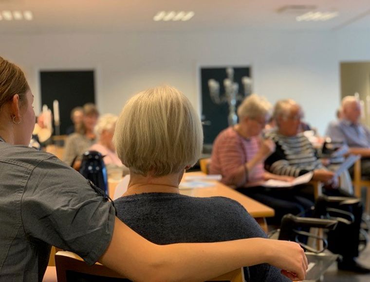 Demente synger sammen