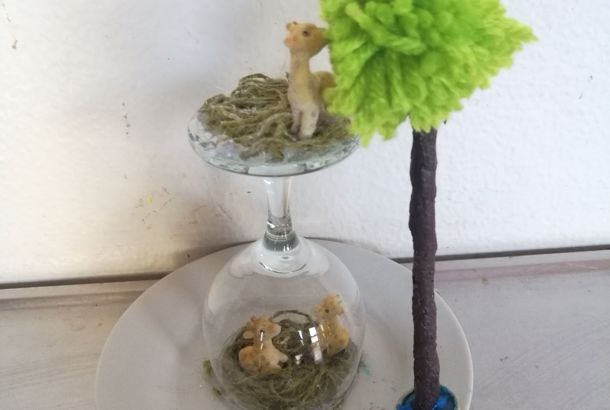 Skulptur af genbrugsmaterialer